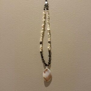 Shell like necklace